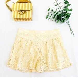 💋Anthropologie Ella Moss lace short size XS